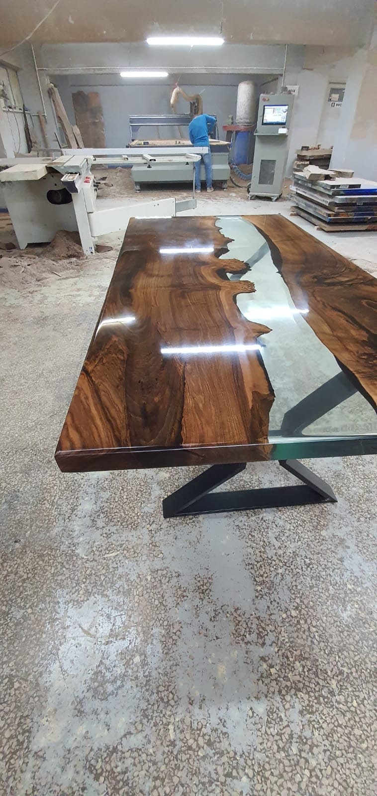 Handmade Epoxy Table, Custom 72" x 36" Epoxy Table, Wood Resin Shiny Table, Epoxy Walnut Dining Table, Ultra Clear Epoxy Table for Regla