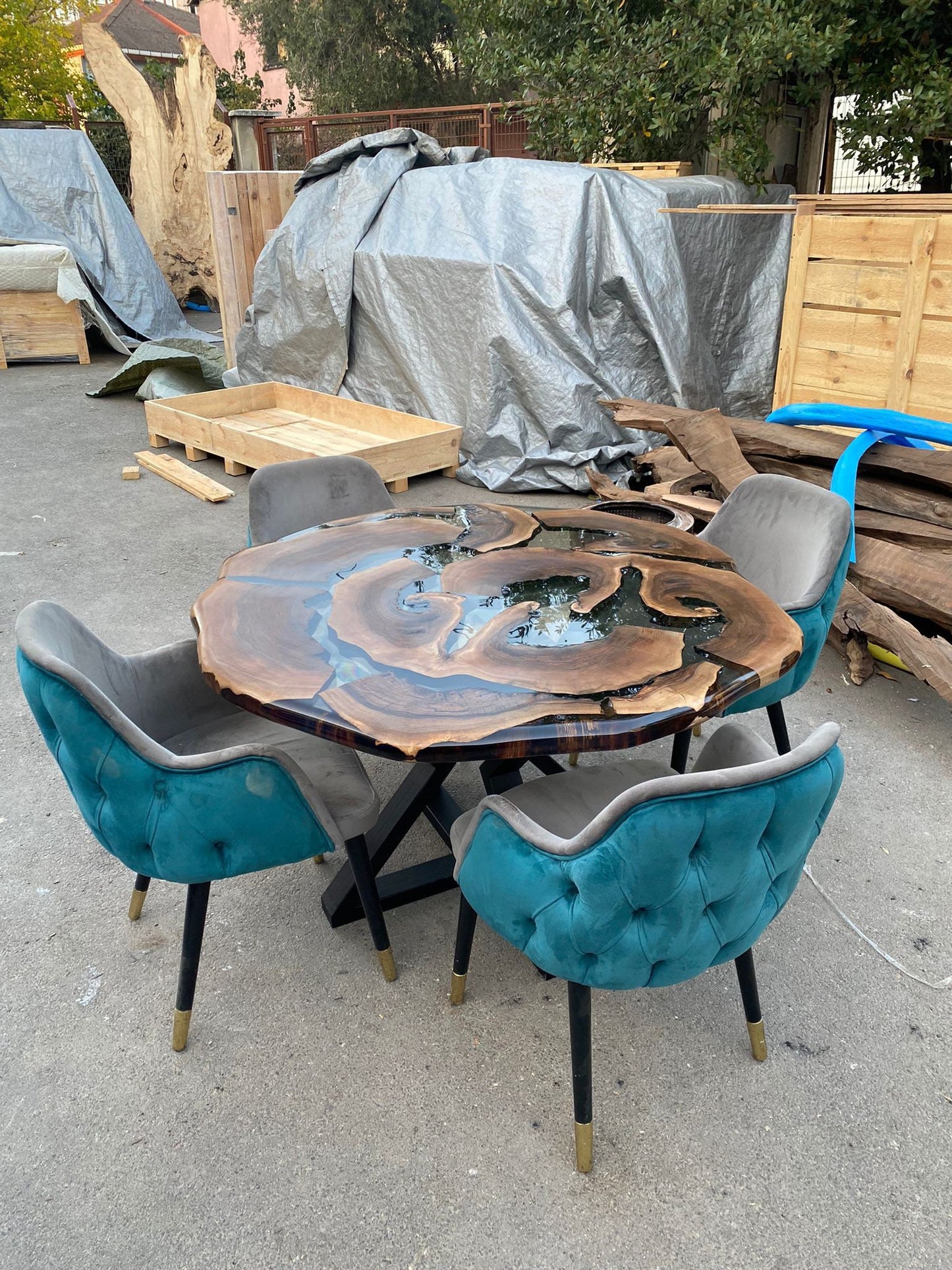 Unique Round Table, Epoxy Coffee Table, Custom 50” Diameter Round Table, Walnut Wood Smokey Gray Table, Epoxy Table, Custom Order for Bella