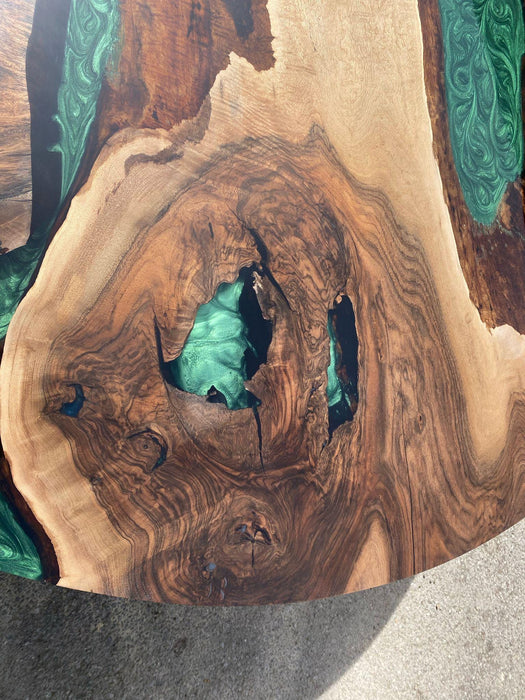 Epoxy Table, Emerald Green Epoxy Dining Table, Walnut Epoxy River Table, Custom 180 cm Round Walnut Epoxy Amethys Stone Order for Sarah L