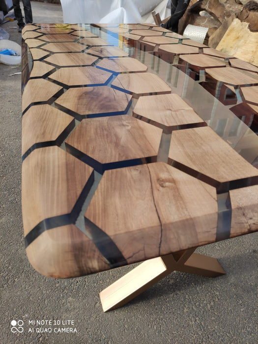 Clear discount resin table
