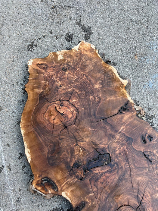 Epoxy Dining Table, Epoxy Resin Table, Custom 48” x 44" Round Table, Walnut Clear Epoxy Table, Custom Order for Wartanna